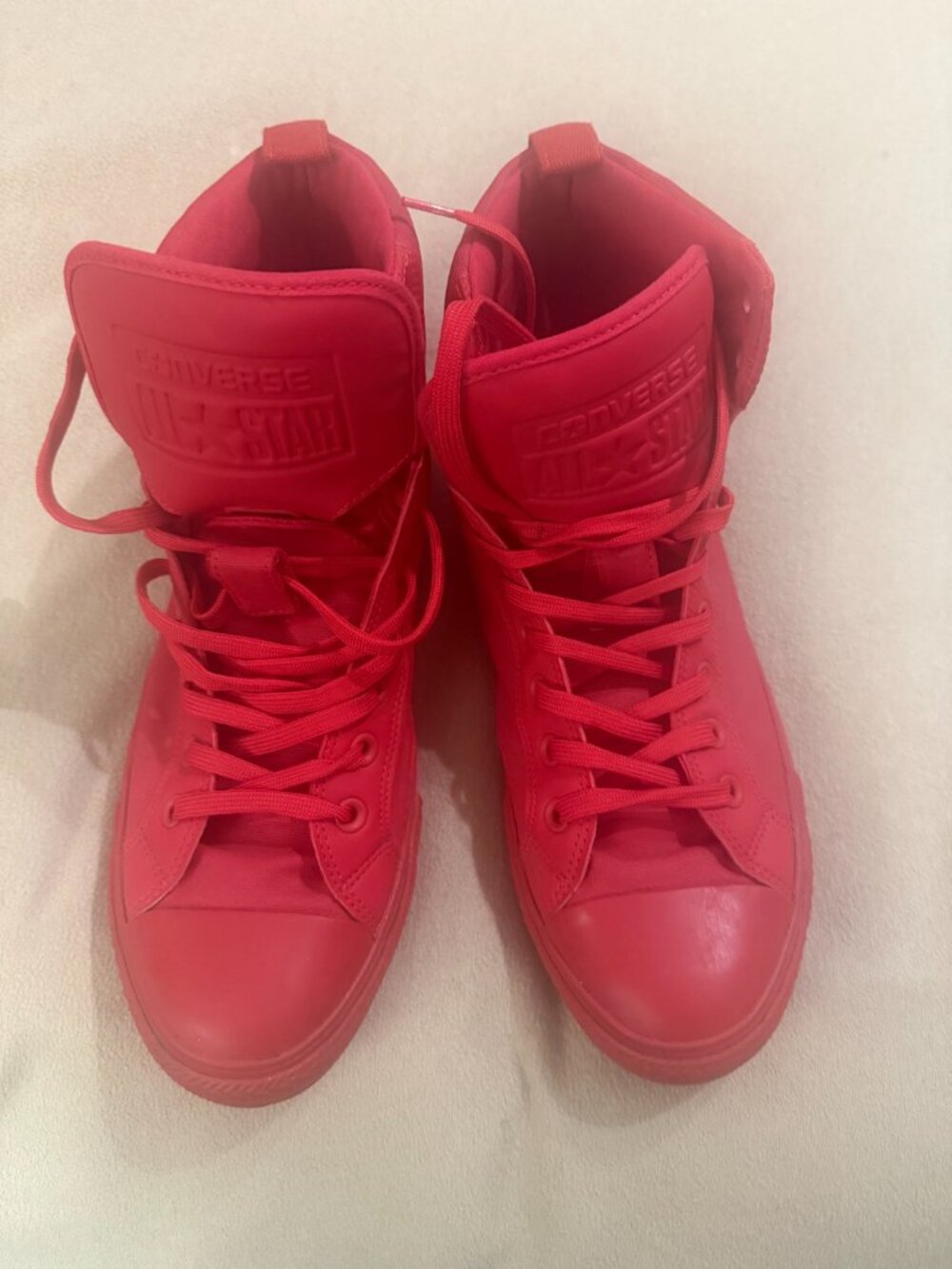 MENS ALL RED HI TOP CONVERSE ALL STARS SIZE 12